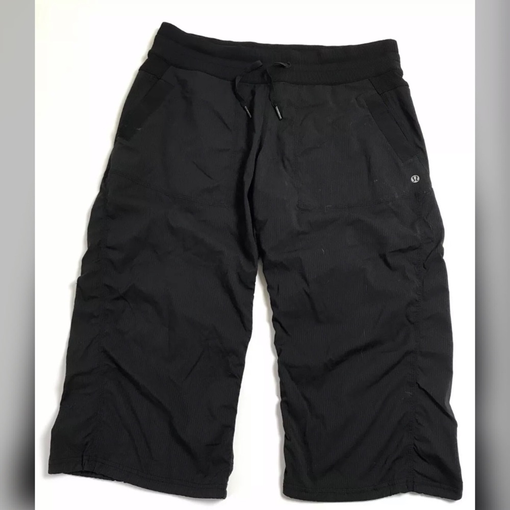 Lululemon Cropped Drawstring Pants - image 1